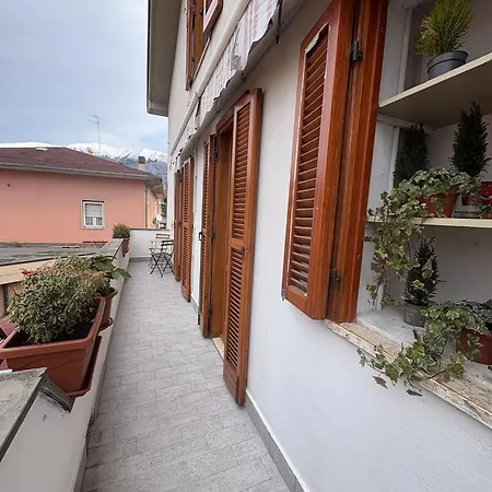 A Casa Di Maria Apartment *